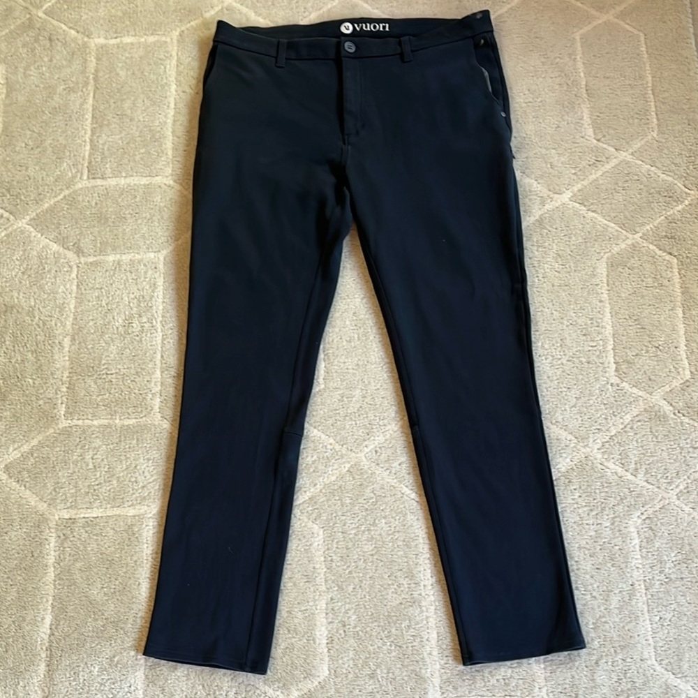 Vuori Men's Black Performance Pants